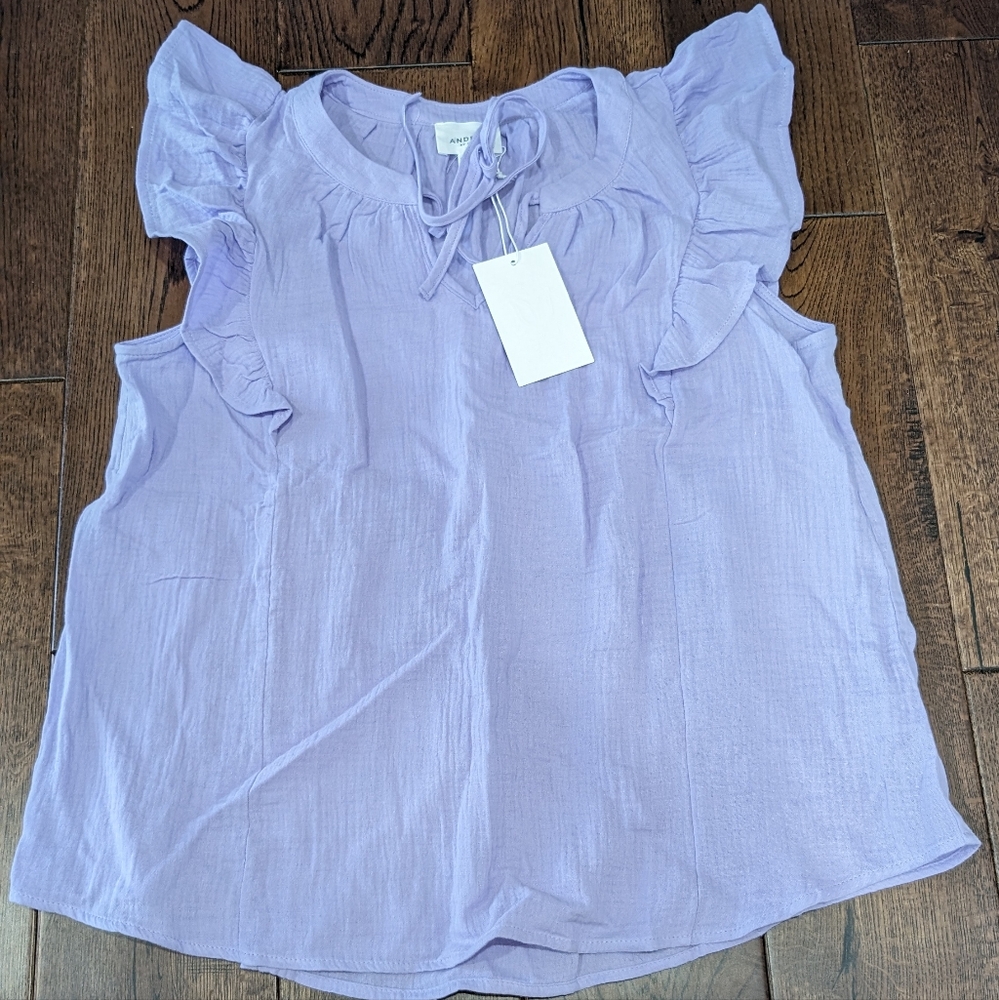 Andree By Unit Top